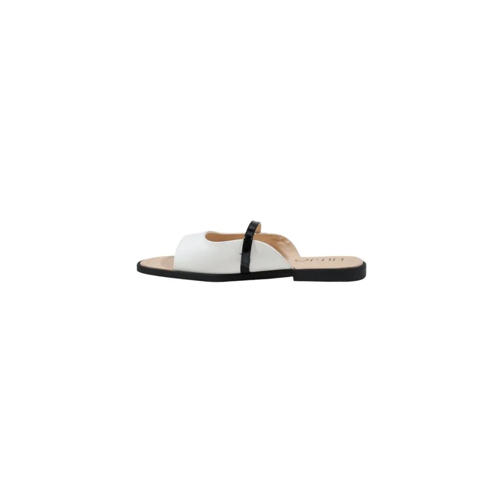 Black And White Polyethylene Sandal