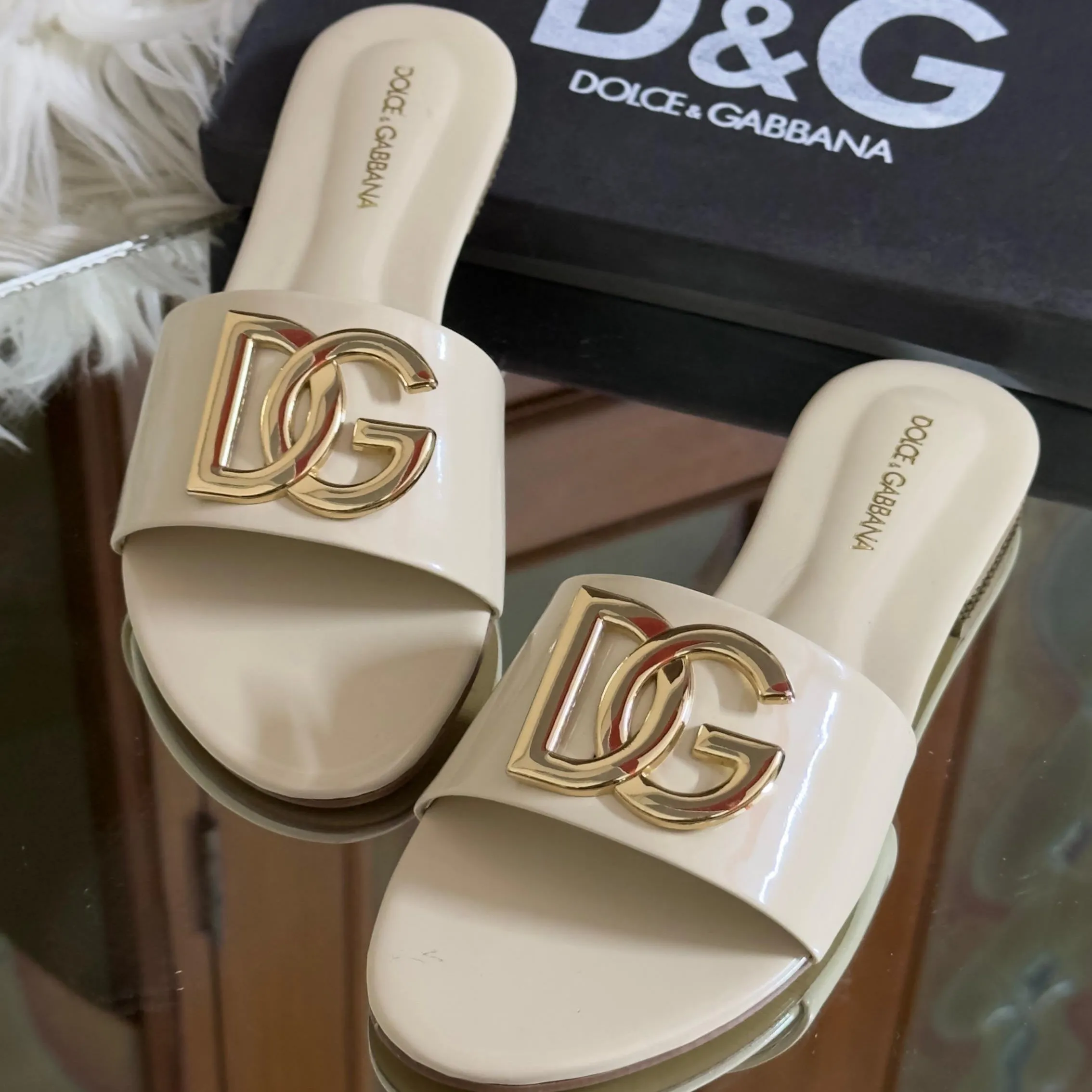 D&G Flats