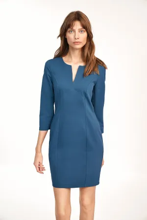 Elegant Bodycon Dress with Classic Cut