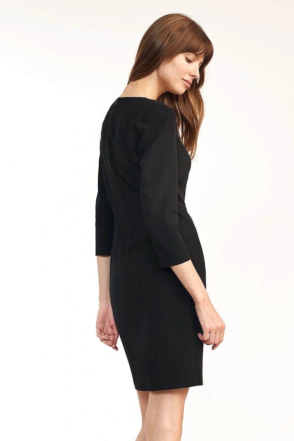 Elegant Bodycon Dress with Classic Cut