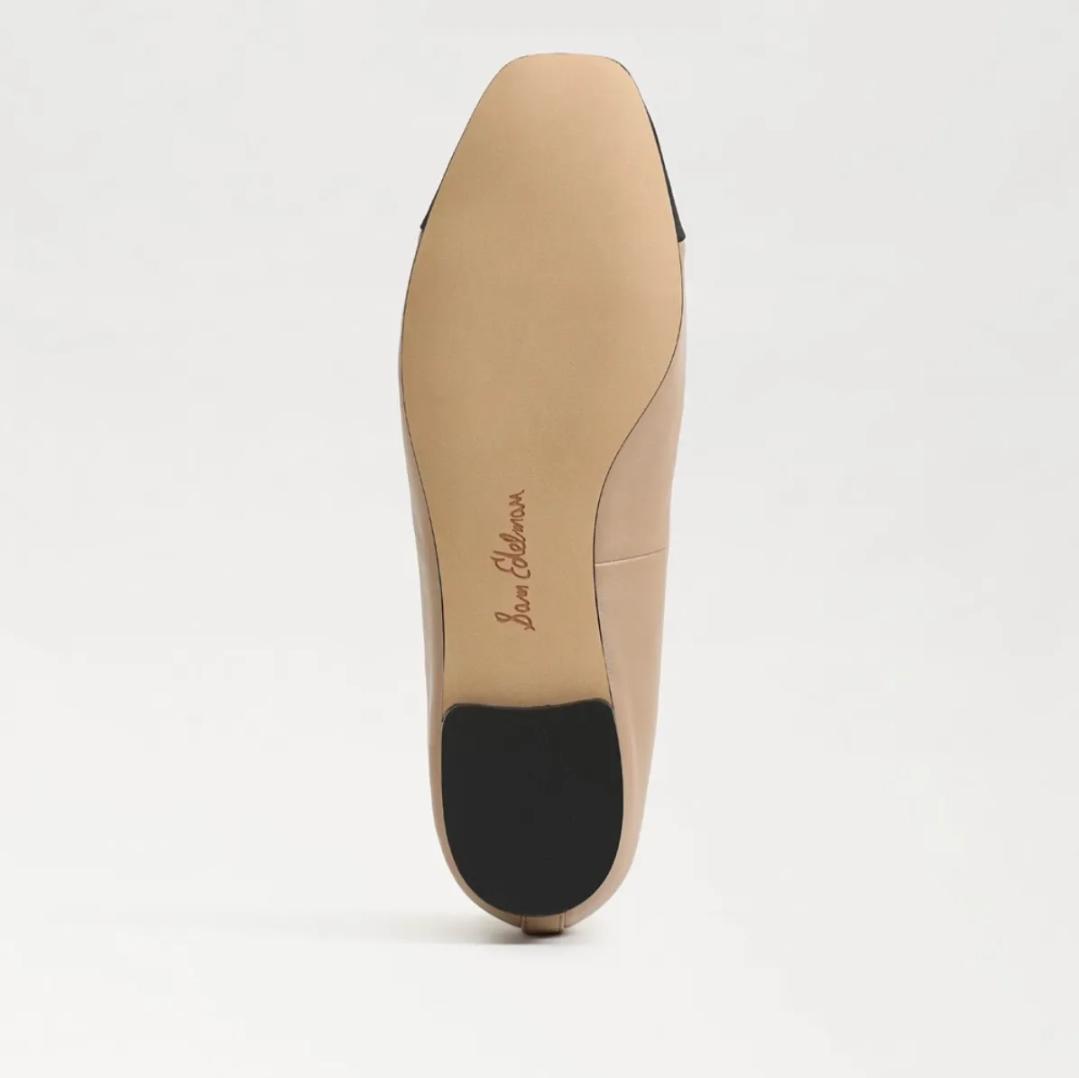 Marley Ballet Flat in Soft Beige/Black Leather