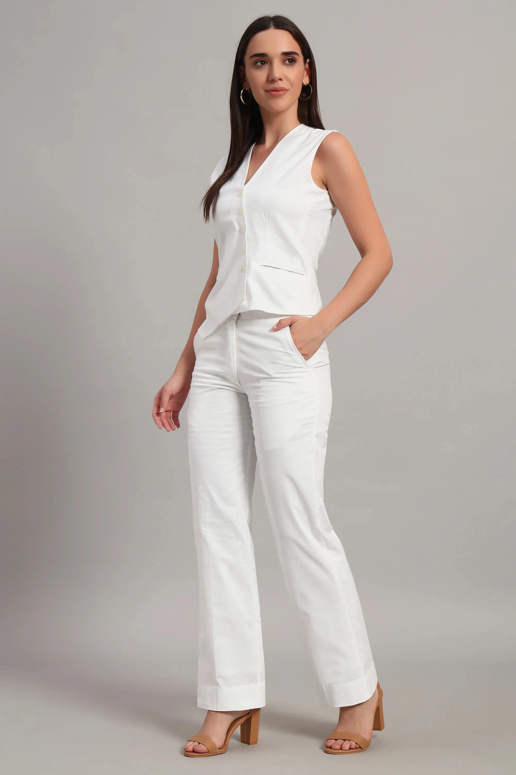 The Asymmetric Co-ord , White