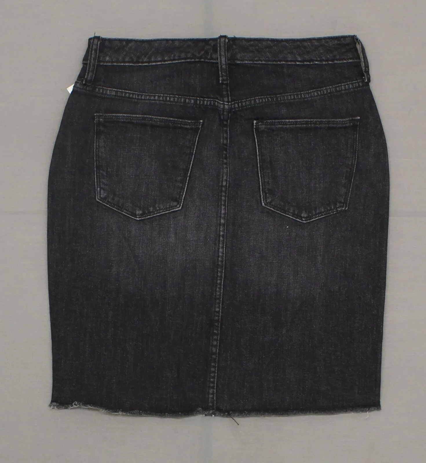 Universal Thread Women's Raw Edge 5 Pocket Denim Mini Skirt